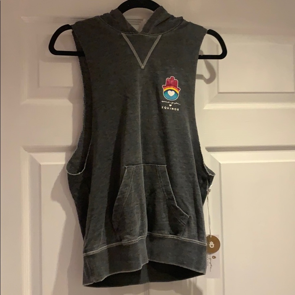 Spiritual gangster cut off sweatshirt NWT small